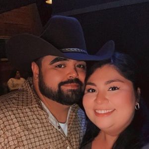 Meet your Posher, Leo